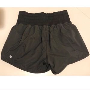 Black lululemon shorts